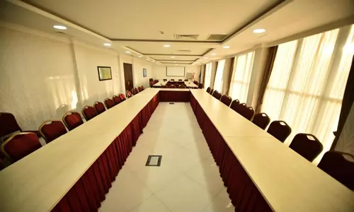 هتل ارا پالاس باتومی